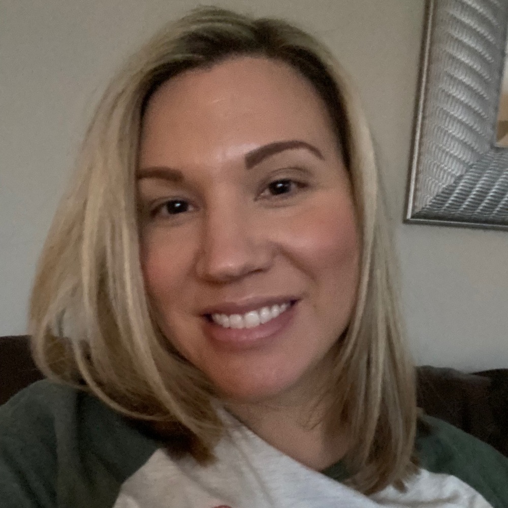 Meet your Posher, Crystal